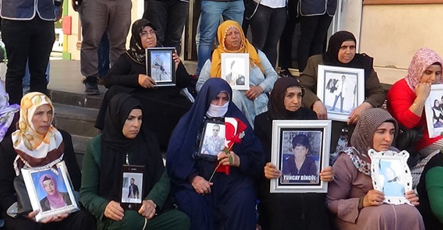 Diyarbakır Anneleri, ODTÜ'lü Öğrencilere Teşekkür Etti