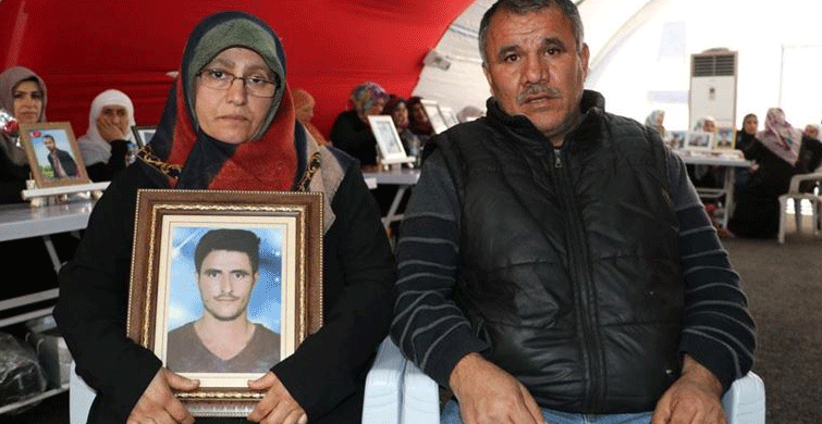 Diyarbakır Annelerinin Nöbetine Bir Aile Daha Dahil Oldu