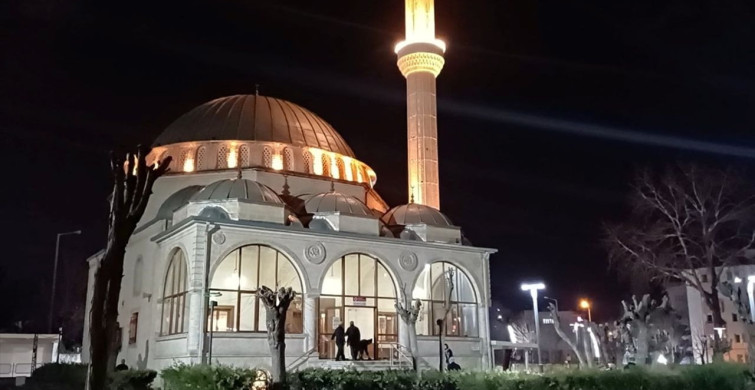 Diyarbakır, Batman ve Siirt'te Ramazan'ın İlk Teravih Namazı