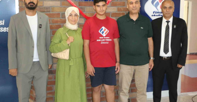 Diyarbakır Final Ortaokulu'ndan LGS'de çifte Türkiye birinciliği