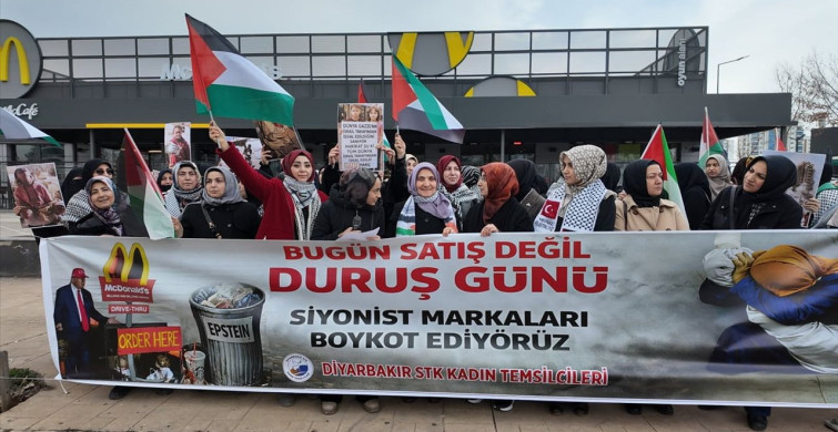 Diyarbakır Kadınları İsrail Saldırılarını Protesto Etti