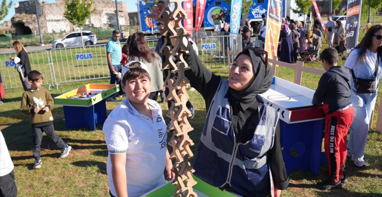Diyarbakır Kültür Yolu Festivali'nde Çocuklara Özel Etkinlikler Düzenlendi