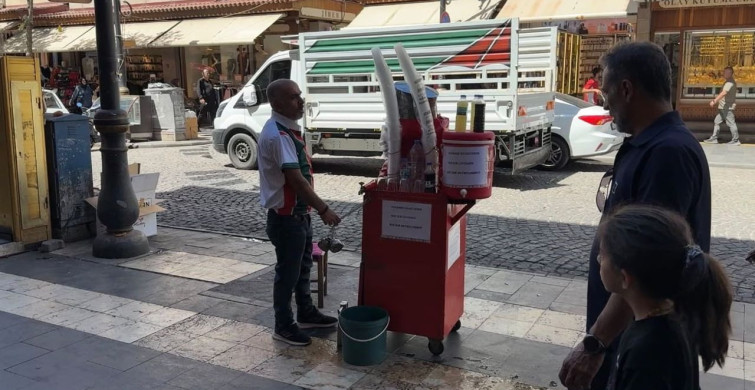 Diyarbakır sıcaklarında serinleten meyan kökü şerbetine yoğun ilgi