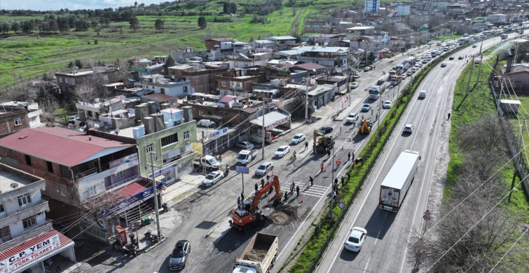 Diyarbakır-Silvan Kara Yolunda Çökme Olayı