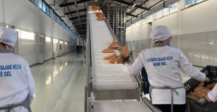 Diyarbakır'da 100 bin kapasiteli halk ekmek fabrikası açıldı