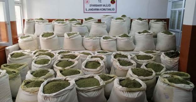 Diyarbakır'da 2 Ton 628 Kilo Esrar Ele Geçirildi