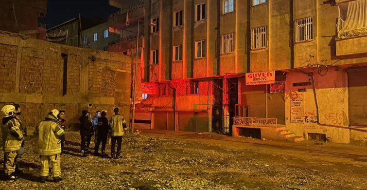 Diyarbakır'da 8 Katlı Bina Tedbiren Tahliye Edildi