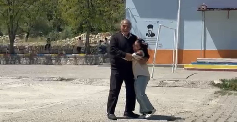 Diyarbakır'da Dede ve Torunun Gülümseten Bağlantısı