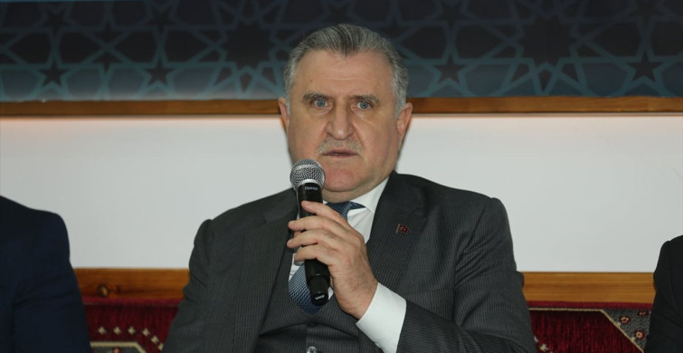 Diyarbakır'da Güçlü Aile Vurgusu: Gençlik ve Spor Bakanı Bak Gençlerle Buluştu