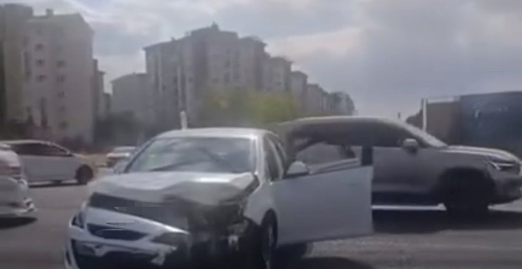 Diyarbakır'da iki otomobil çarpıştı, 3 kişi yaralandı