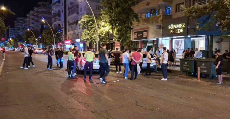 Diyarbakır'da iki otomobil çarpıştı: 5 yaralı
