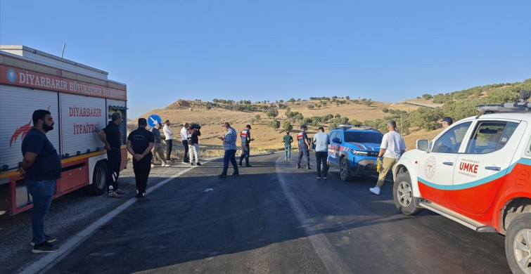 Diyarbakır'da Minibüs Devrildi: 1 Ölü, 15 Yaralı