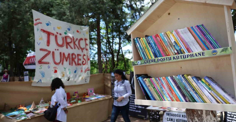 Diyarbakır'da Öğrenciler Bilim, Kültür ve Sanat Etkinliği Düzenledi