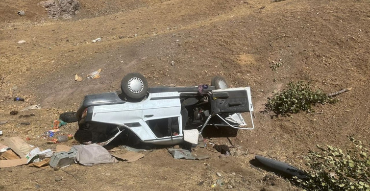 Diyarbakır'da Otomobil Devrilmesi Sonucu 8 Yaralı