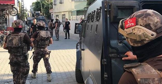 Diyarbakır'da PKK/KCK'lı 26 Öğretmene Gözaltı