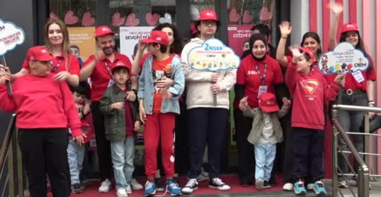 Diyarbakır'da Renkli Etkinliklerle Otizm Farkındalığı Yaratıldı