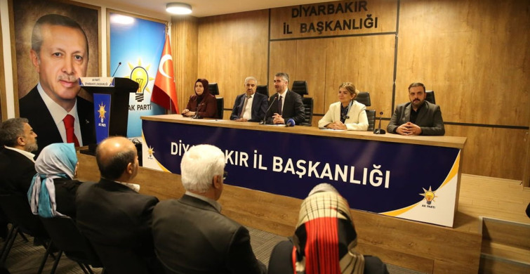 Diyarbakır'da Şehitliklere Özel Temizlik Seferberliği Başlatıldı