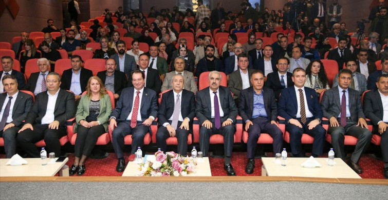 Diyarbakır'da Sezai Karakoç Anma Programı Düzenlendi