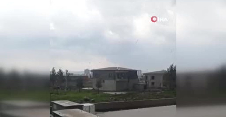 Diyarbakır'da Şiddetli Fırtına Çatıyı Uçurdu