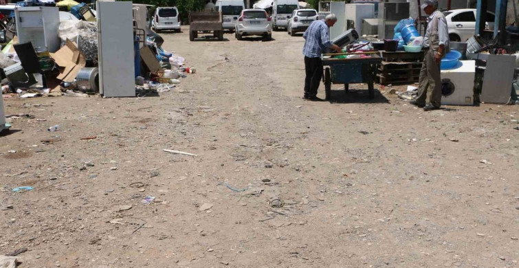 Diyarbakır'da tarihi sebze-meyve hali esnafının bakım talebi