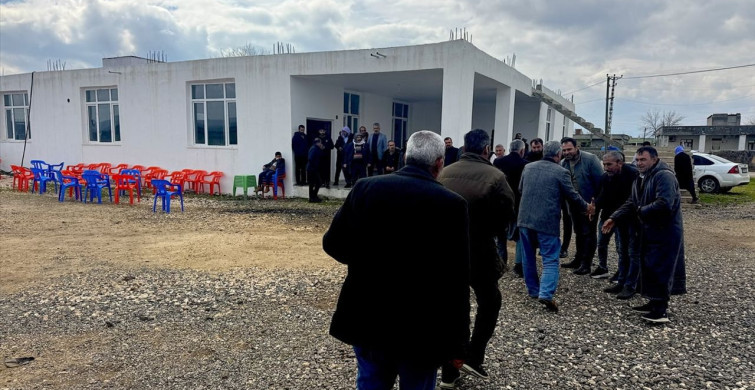 Diyarbakır'daki Trafik Kazasında Hayatını Kaybedenlerin Cenazesi Defnedildi