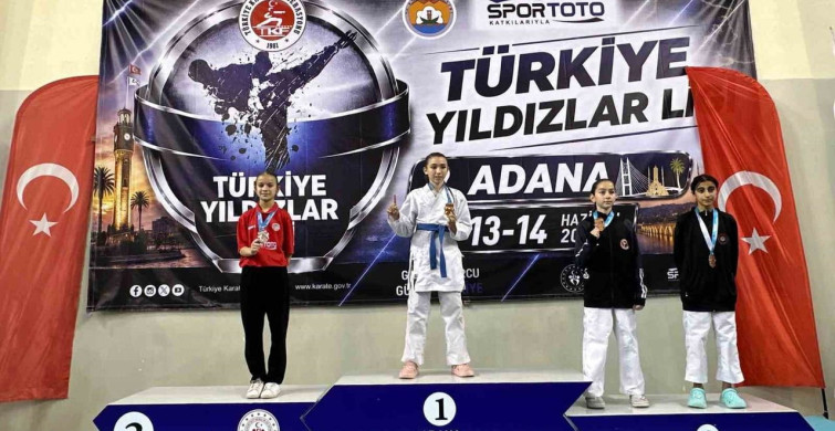 Diyarbakırlı karateciler, Adana'dan 16 madalya ile döndü