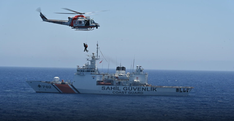 Doğu Akdeniz'de nefes kesen anlar: Türkiye-KKTC ortak tatbikatı