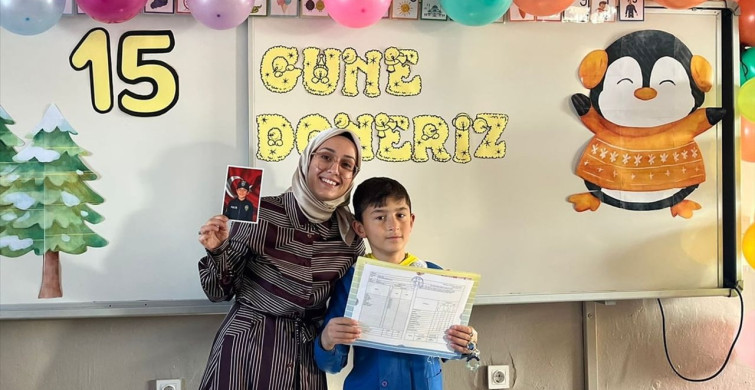 Doğu Anadolu'da Karneler Dağıtıldı