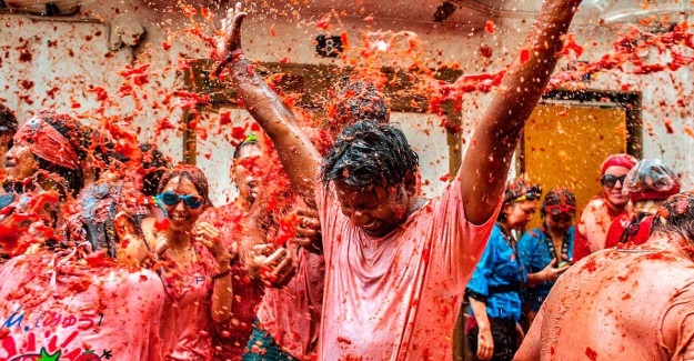 Domates Festivali (La Tomatina)