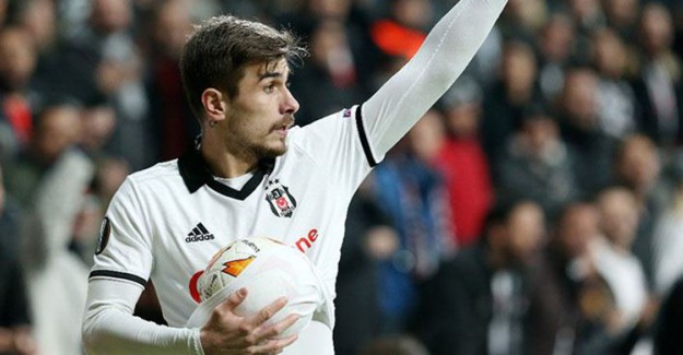 Dorukhan Toköz Kayserispor Maçında Cezalı Konuma Düştü