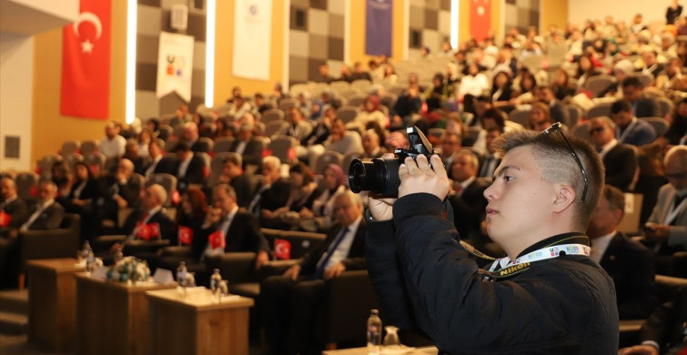 Down Sendromlu Harun Efe, Yeteneğiyle Herkesi Etkiliyor