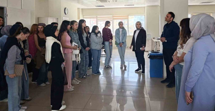 DPÜ Domaniç MYO Öğrencilerinden SGK'ya Ziyaret