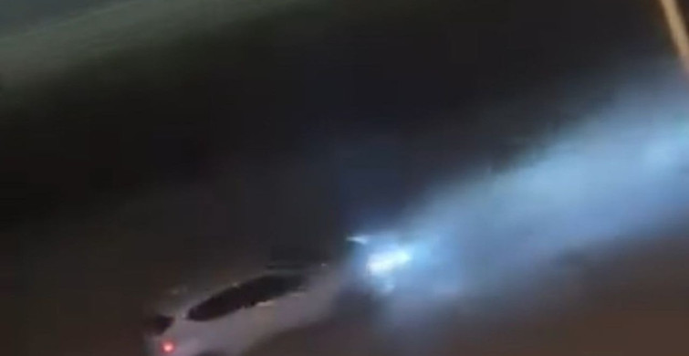 Drift Yapan Sürücü Trafik Güvenliğini Tehlikeye Attı