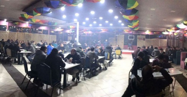 Düğün Salonuna Kumar Baskını! 102 Gözaltı