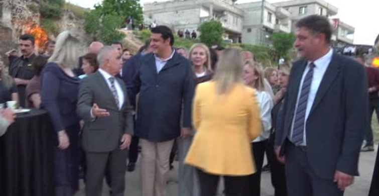 Dülük Antik Kenti'nde Moda Tasarım Haftası Defilesi