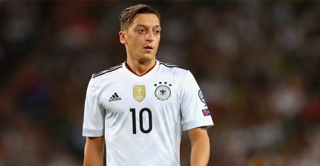 Dünya Kupası Öncesi Almanya’da Mesut Özil Belirsizliği!
