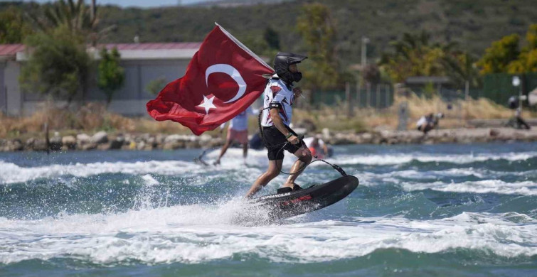 Dünya motosurf şampiyonası’nda büyük final heyecanı