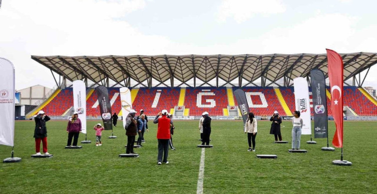 Dünya Sağlık Günü’nde 'Koşabiliyorken Koş' Yürüyüşü İlgi Gördü