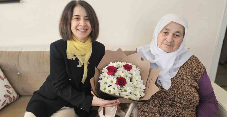 Duygusal Anneler Günü Ziyareti: Şehit Ailesine Destek