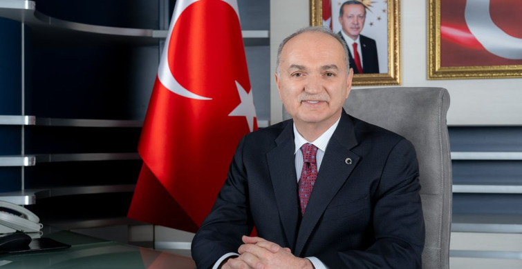 Düzce Belediye Başkanı Özlü'den Annelere Özel Anneler Günü Mesajı