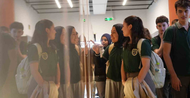 Düzce Belediyesi Bilim Merkezi'nde Yapay Zeka Etkinliği