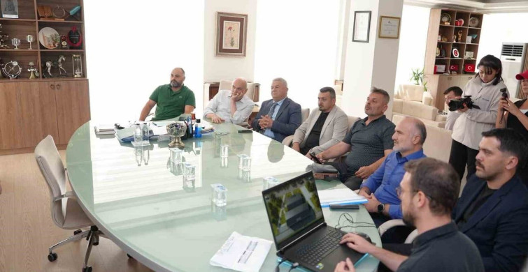 Düzce Belediyesi, Kaynaşlı modern pazaryeri projesini teslim etti