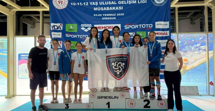 Düzce Belediyesi yüzme takımı, ulusal ligde 14 madalya kazandı