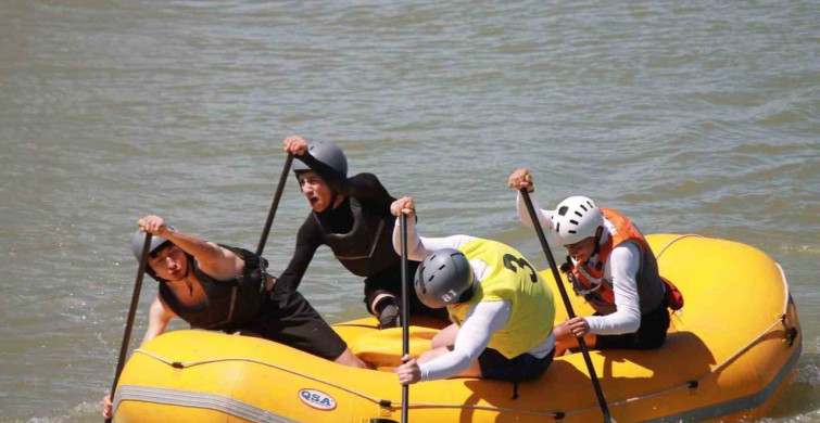 Düzce Okulları Raftingde Türkiye Şampiyonasında Öne Çıktı