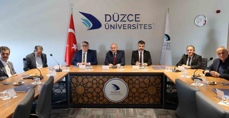 Düzce Üniversitesi danışma kurulu ilk toplantısını gerçekleştirdi