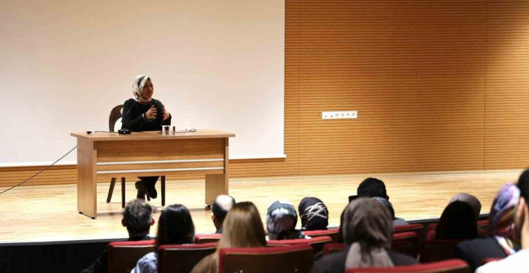 Düzce Üniversitesi'nde Dünya Otizm Farkındalık Günü Etkinliği