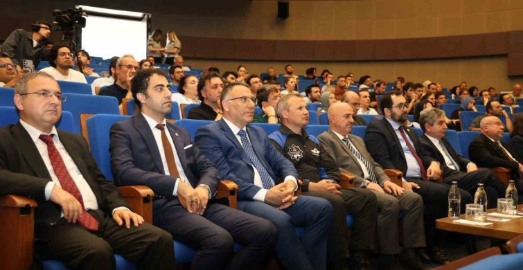 Düzce Üniversitesi'nin Ay Araştırmaları Üzerine Önemli Buluşması