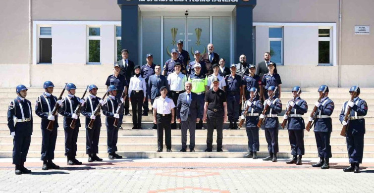 Düzce valisi makas, jandarma teşkilatının 187. kuruluş yıl dönümünü kutladı