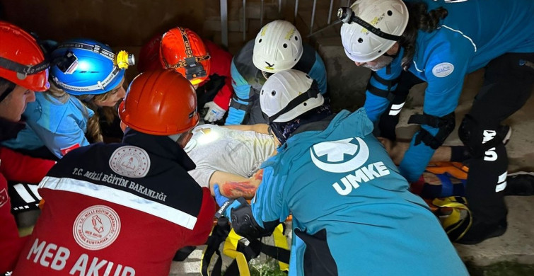 Düzce'de 6,3 Büyüklüğünde Deprem Tatbikatı Gerçekleştirildi