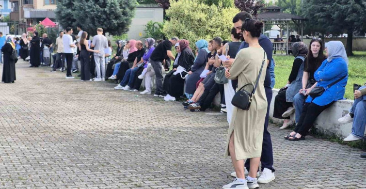 Düzce’de 9 binden fazla öğrenci Yükseköğretim Kurumları Sınavı’na katıldı